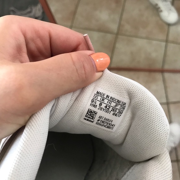 Rose gold adidas cloud foam - Picture 5 of 5